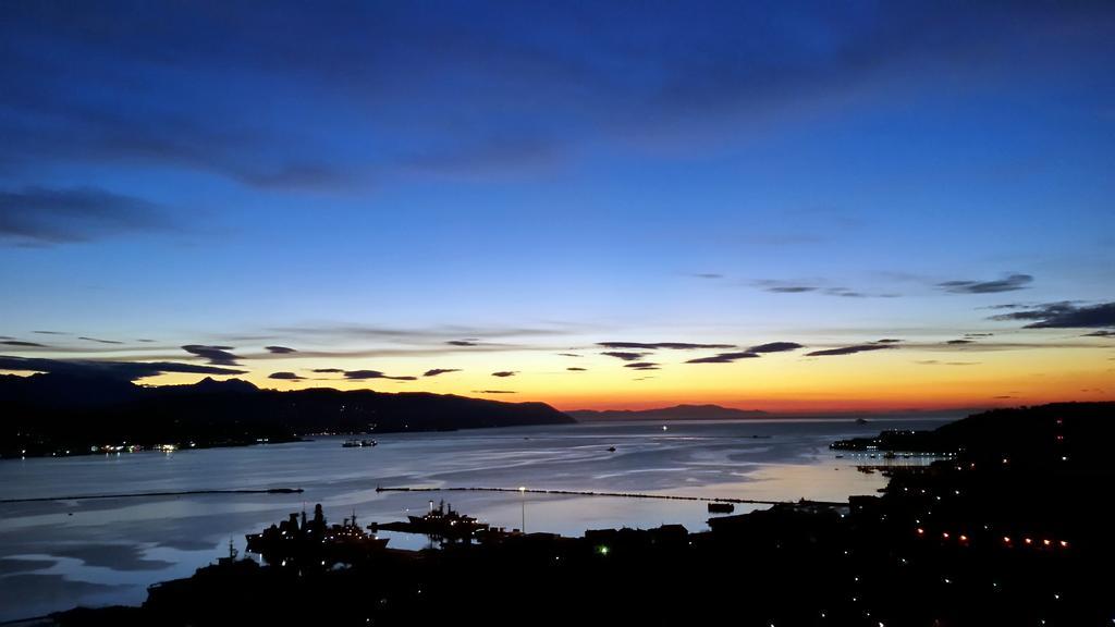 Villa Il Pettirosso La Spezia Exteriör bild
