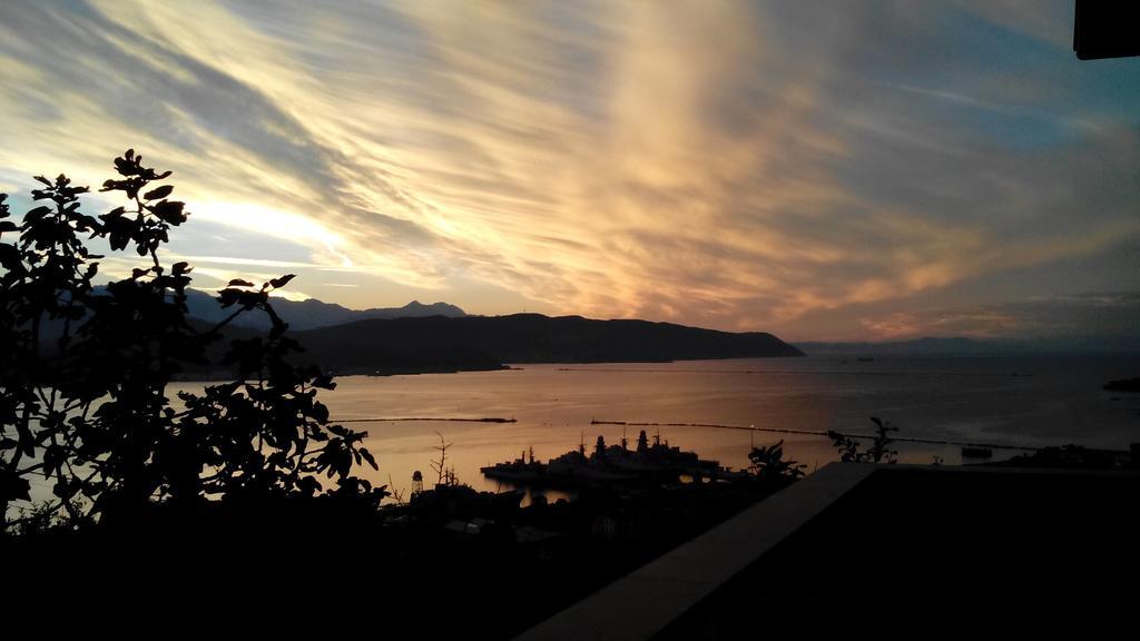 Villa Il Pettirosso La Spezia Rum bild